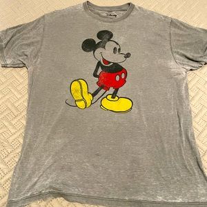 Mens Disney Mickey Mouse Tee- Size XL